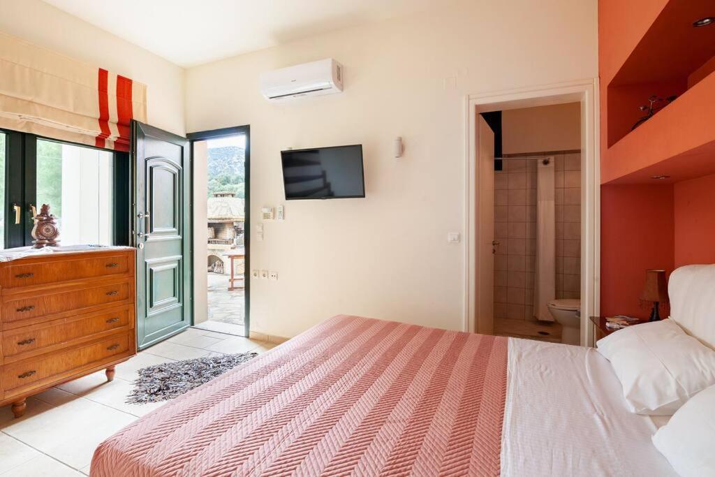 Villa Luxury In With Private Pool *